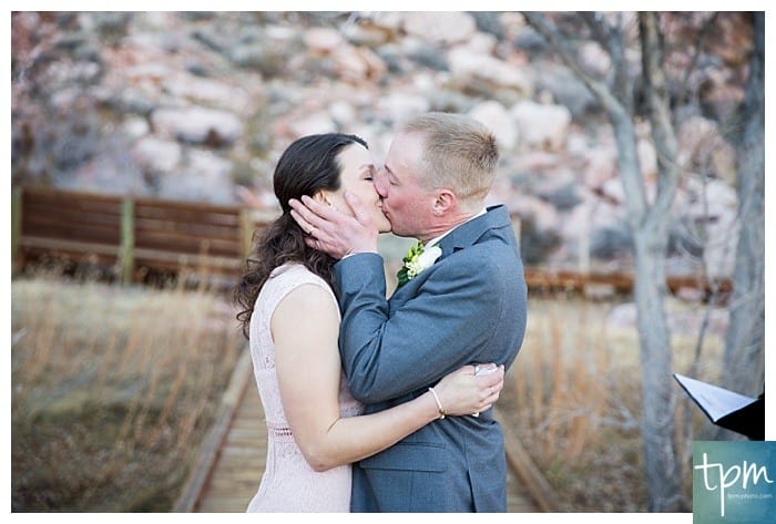 Calico Basin, Rock Climber Wedding, Vegas Wedding Photographers, Edgy Wedding Photography Rock Climber Wedding, Vegas Wedding Photographers, Edgy Wedding Photography